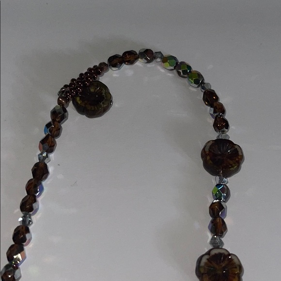 Burnt Umber - Picture 2 of 4